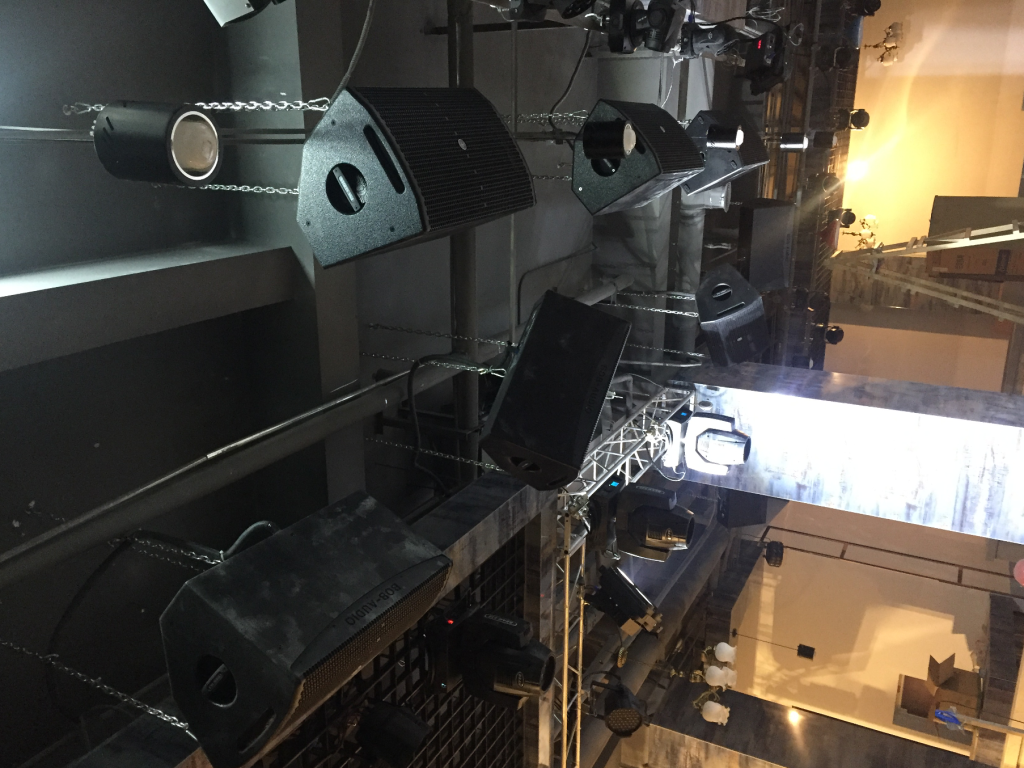 芭提雅酒吧插圖3