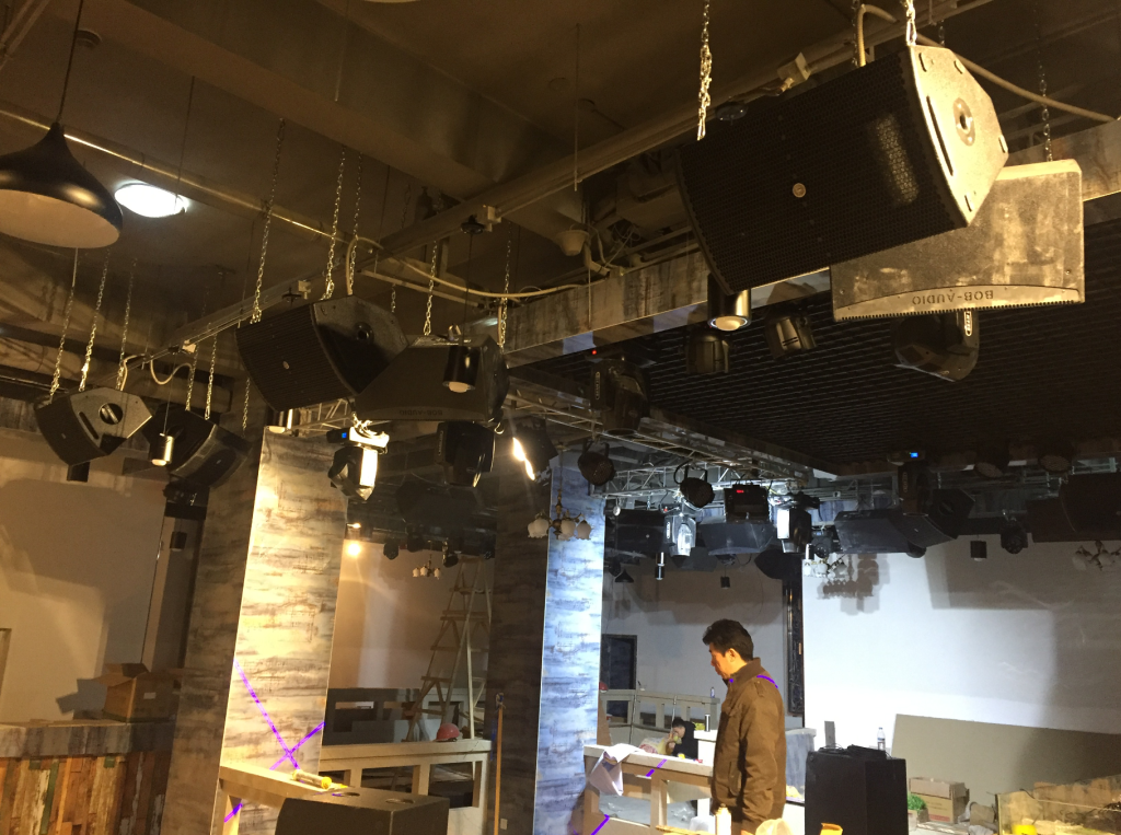 芭提雅酒吧插圖