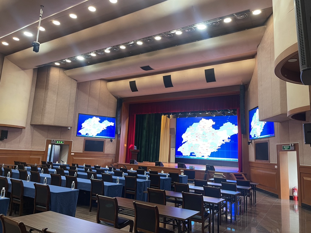 山東省交通運(yùn)輸廳禮堂插圖4